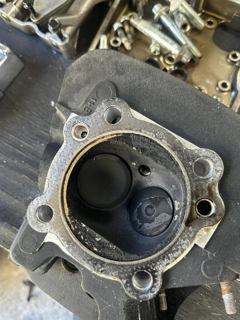 Cyclinder looks good with 0 compression