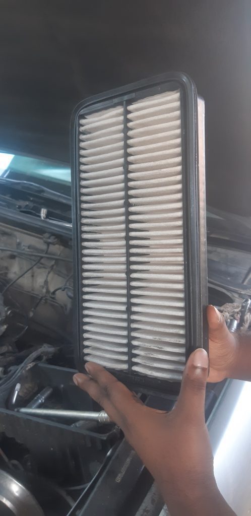 Air filter This air filter passing air in the engine .impure air affect engine performance